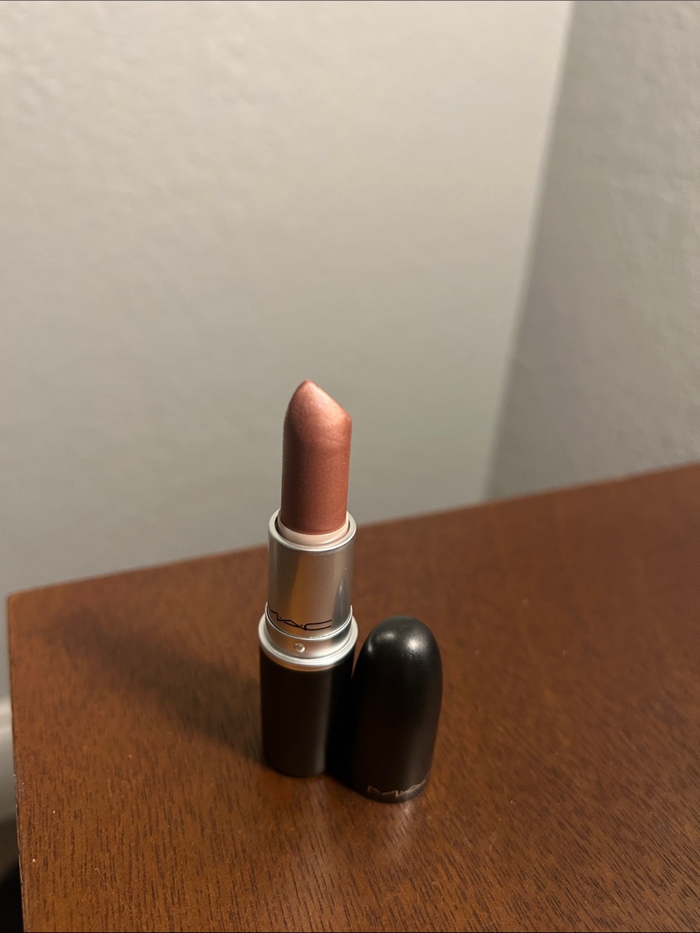 OOP!! MAC Cosmetics GLEAM glaze lipstick, BNWOB! HTF! - Picture 5 of 7